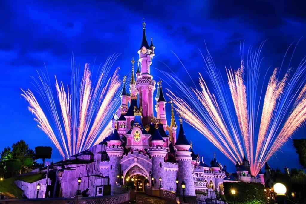 Family Disneyland Apartment Маньи-ле-Онгр Экстерьер фото